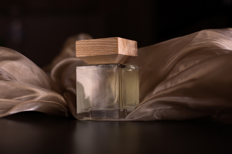 Perfumy damskie i ich ewolucja
